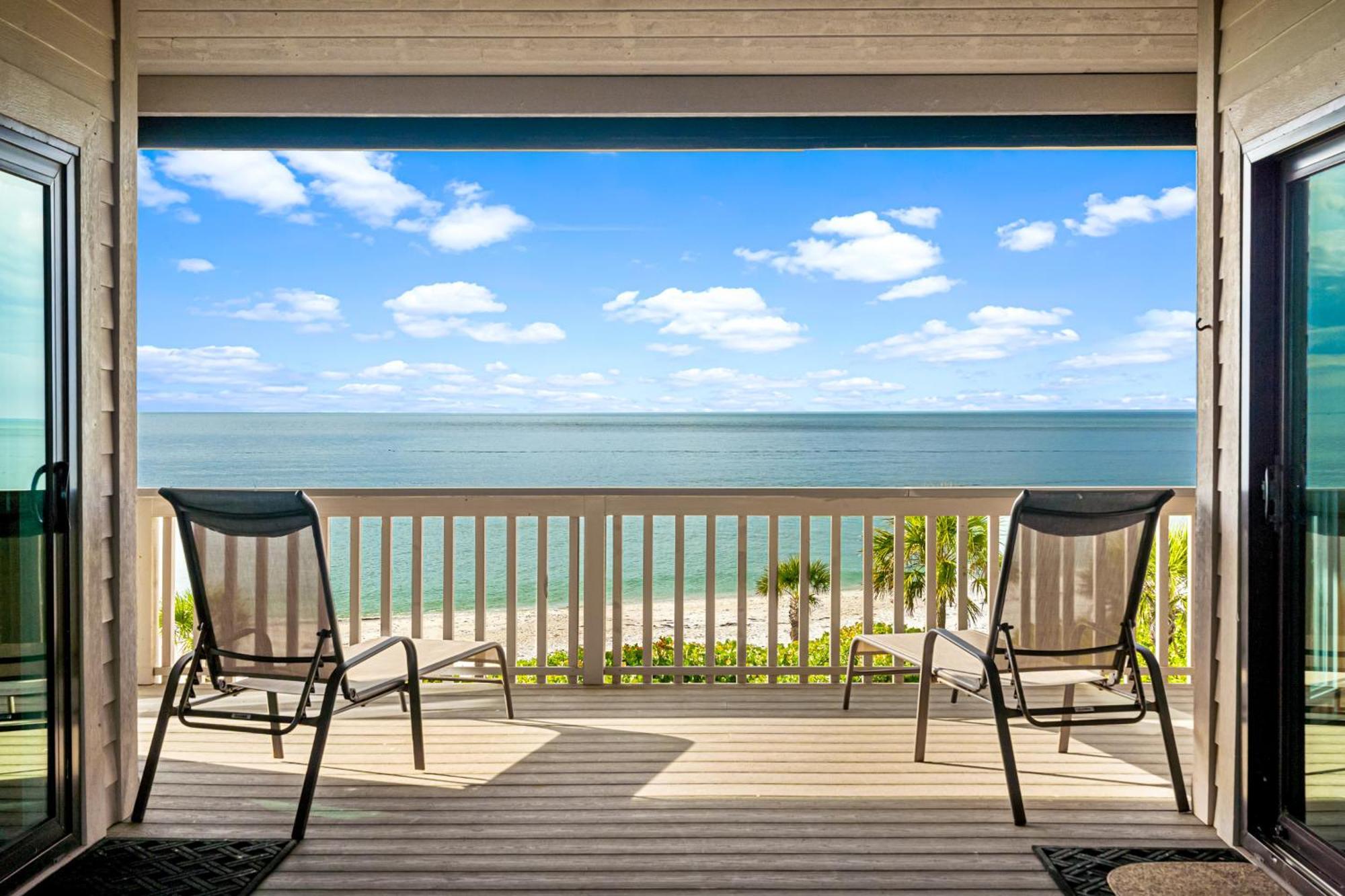 Beachfront,V Private, 360 Views, Sunsets, Hottub Captiva Island Esterno foto