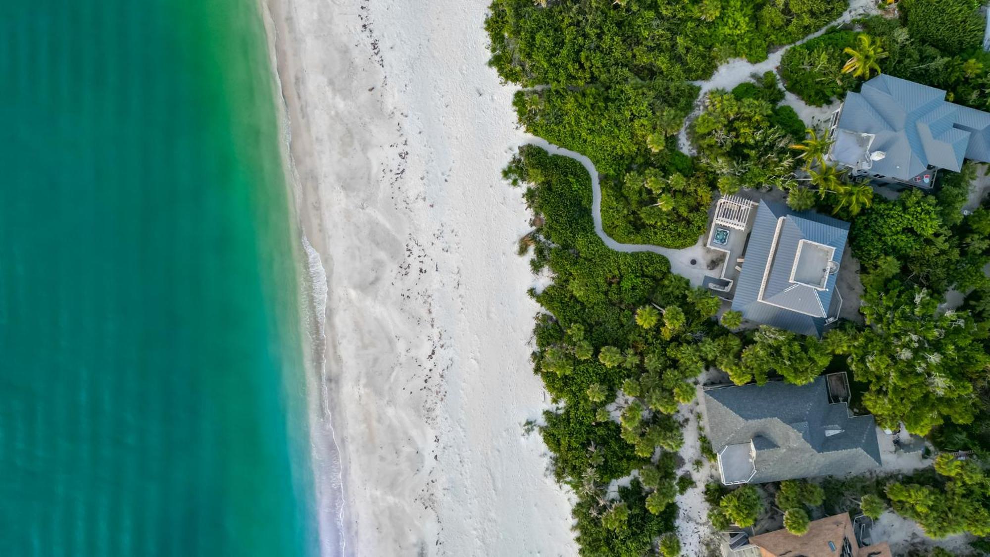 Beachfront,V Private, 360 Views, Sunsets, Hottub Captiva Island Esterno foto